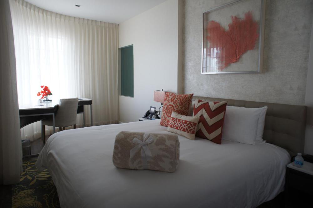 Superior Deluxe Suite interior